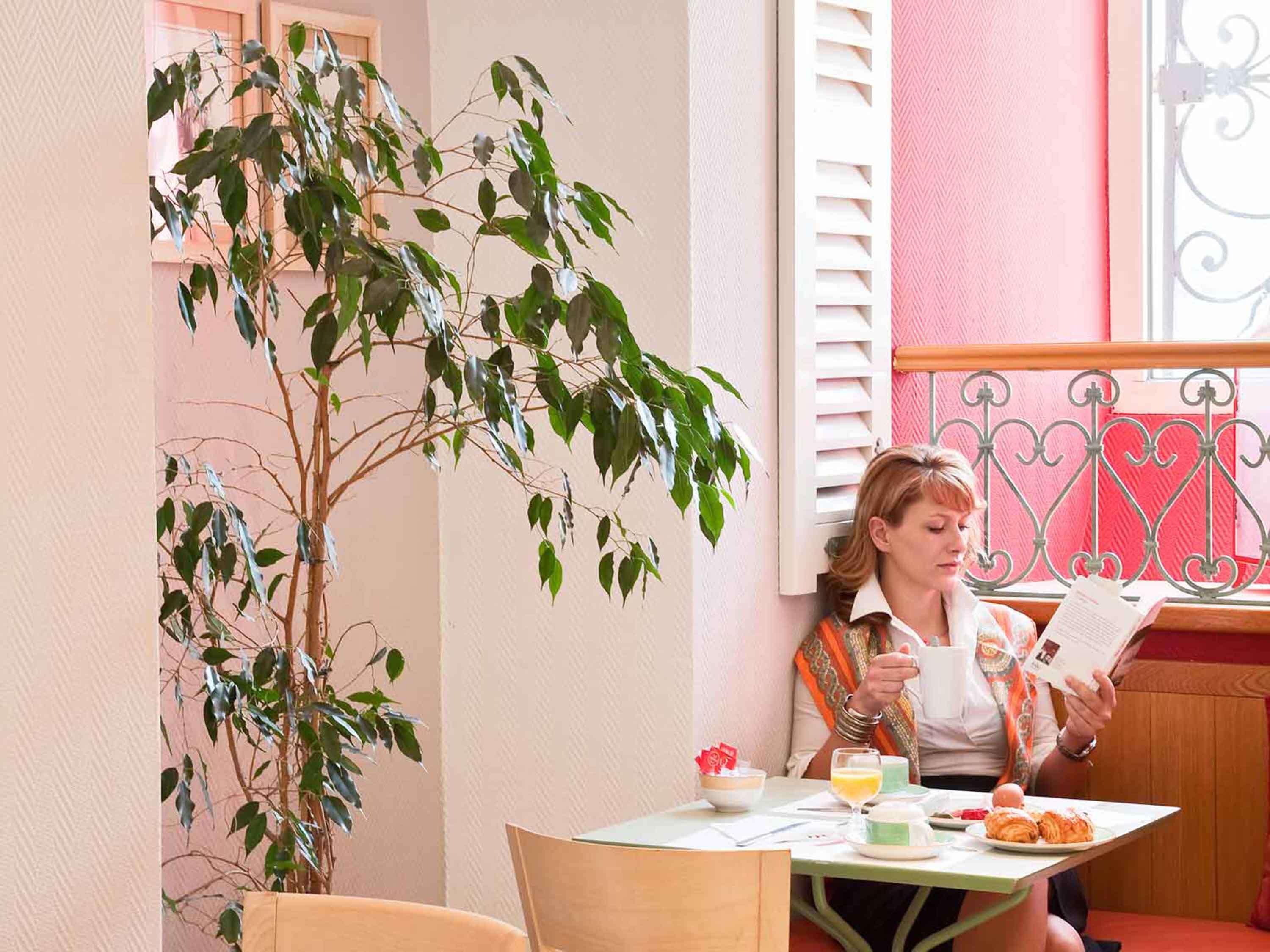Mercure Marché Aux Fleurs Nice