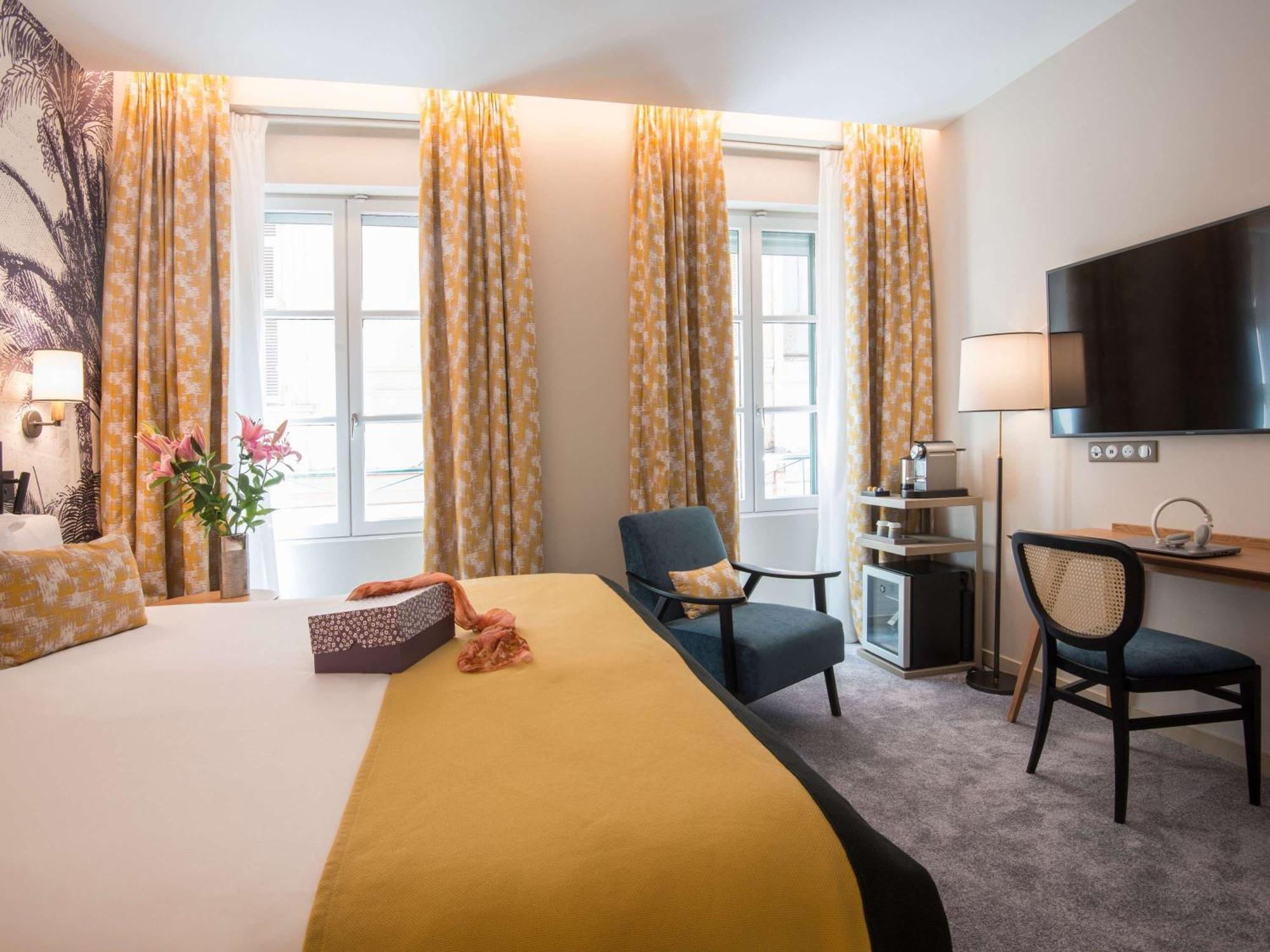 Mercure Marché Aux Fleurs 4*