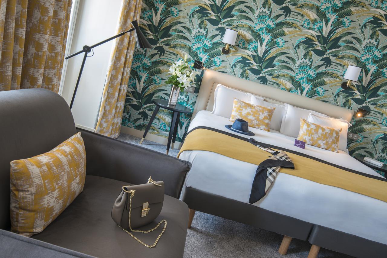 Mercure Marché Aux Fleurs Hotel 4*